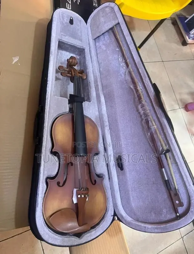 Wooden 4by4 Violin · Photo 1