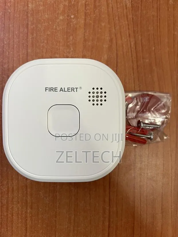 Multi Purpose Battery Smoke Detector · Photo 1
