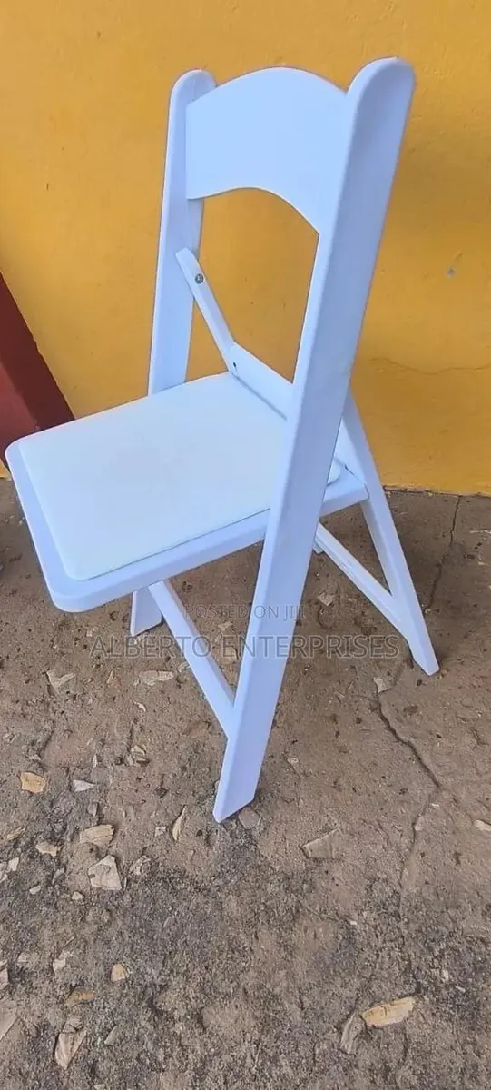 Fordable Chairs · Photo 1