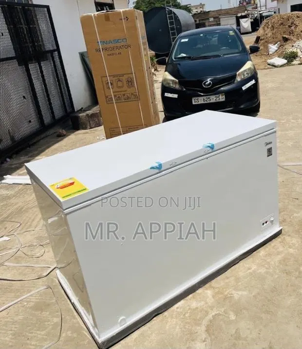 Get Unique Midea 418liter Single Door Electric Freezer(White) · Photo 1