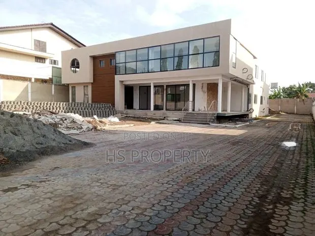 1200sq Office Space for Rent at Airport · Photo 1