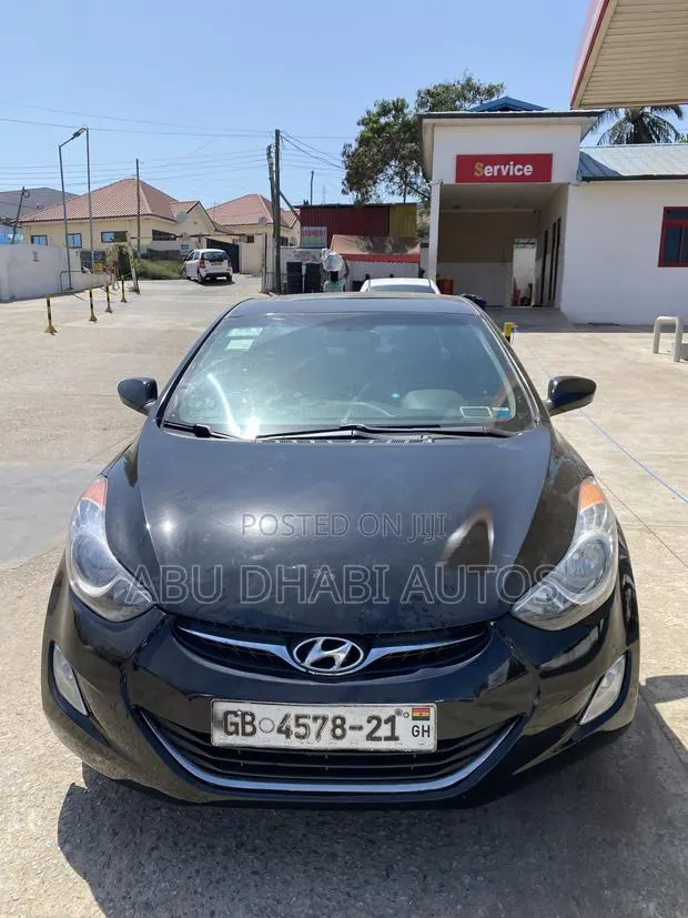Hyundai Elantra GLS Sedan FWD (1.8L 4cyl 6A) 2013 Black · Photo 1
