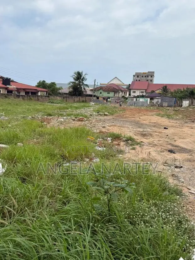 TDC Documented Land for Sale at Sakumono Estates · Photo 1