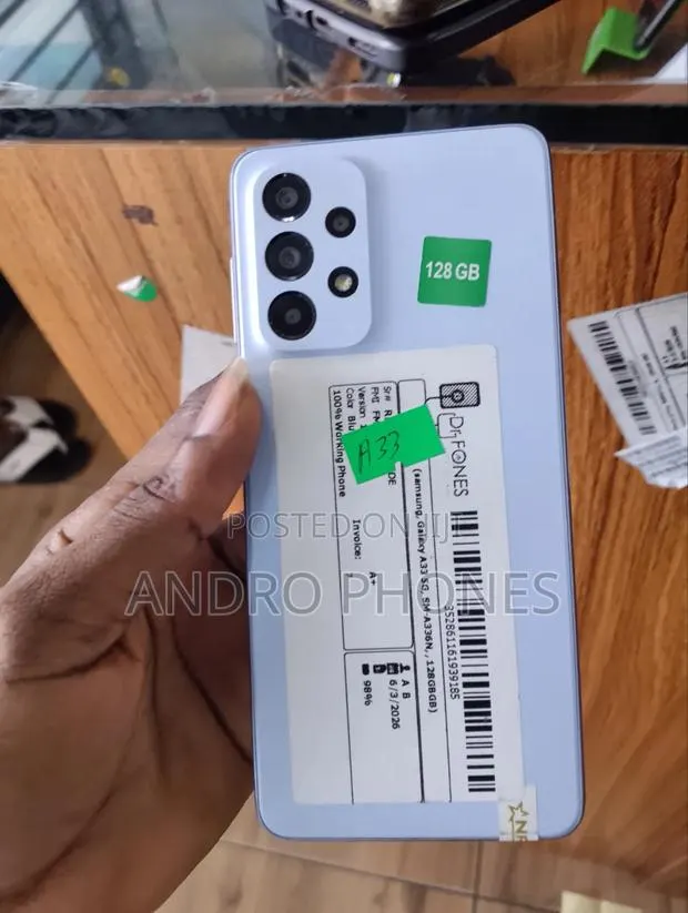 Samsung Galaxy A33 5G 128 GB Silver · Photo 1