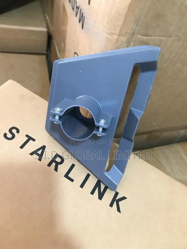 Secure Roof Mount Adapter for Starlink · Photo 1