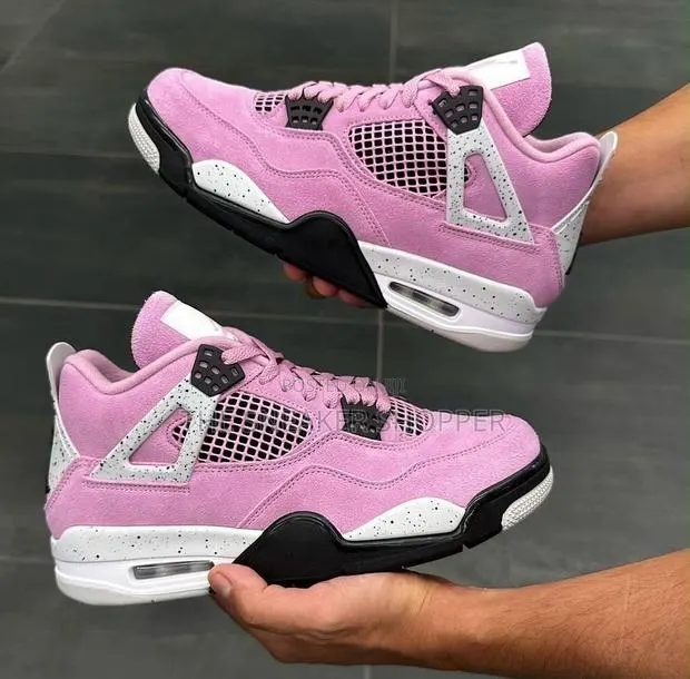 Air Jordan 4 Retro "Orchid" · Photo 1