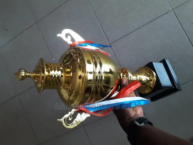 Original Football Trophy at Cool Price · Photo 1