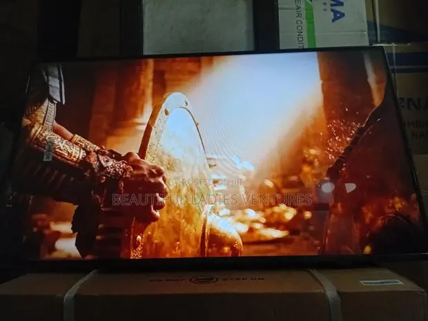 Samsung 43” Smart Tv With Elegant Slim Bezel Design · Photo 1