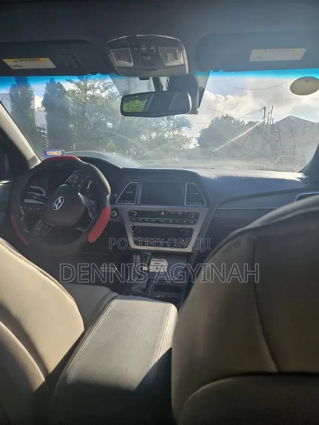 Hyundai Sonata Limited Sedan FWD (2.4L 4cyl 6A) 2017 · Photo 6