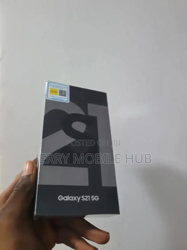 New Samsung Galaxy S21 5G 256 GB Silver · Photo 1