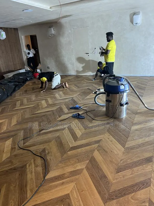 Parquet (Wooden Floor Cleaning) · Photo 1