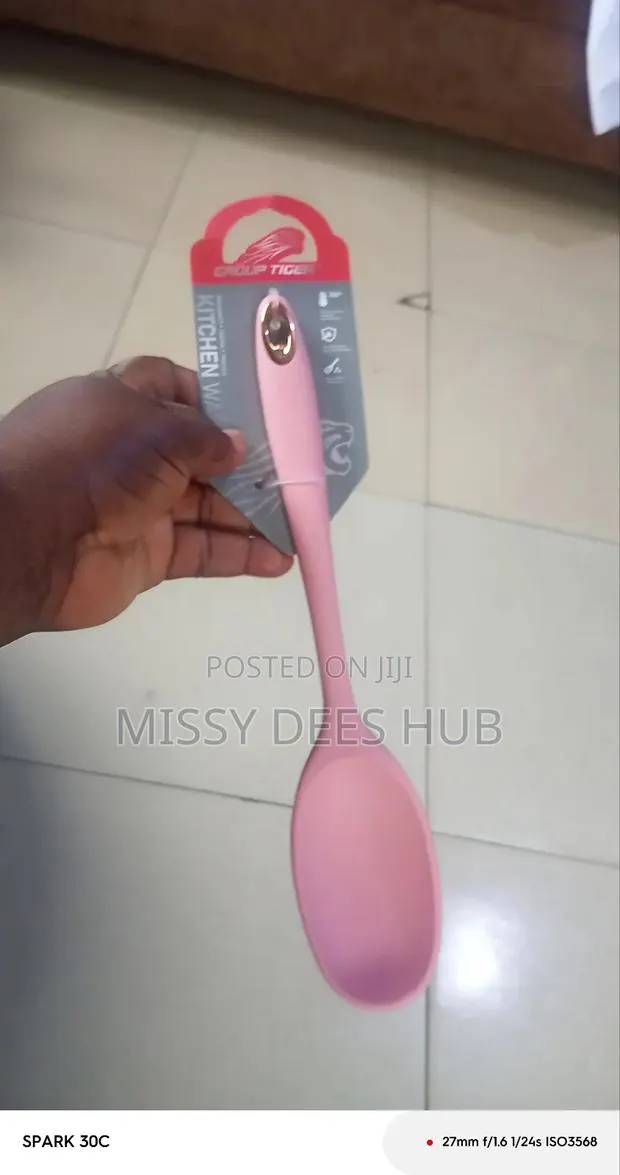 Silicone Ladle · Photo 1