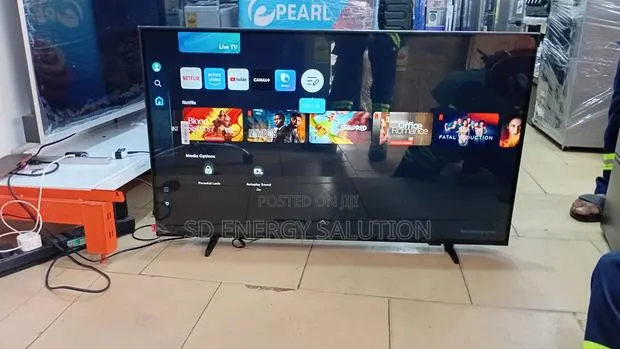 Samsung F6000f – Your Gateway to Smart Entertainment · Photo 1