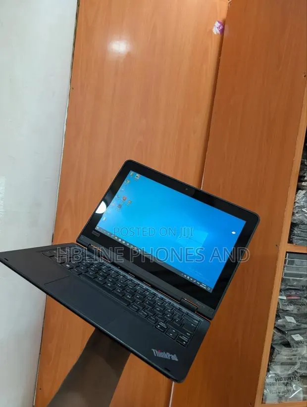 Laptop Lenovo Yoga 11e 4GB Intel Pentium SSD 128GB · Photo 1
