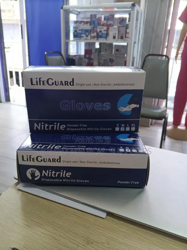 Nitrile Gloves · Photo 1