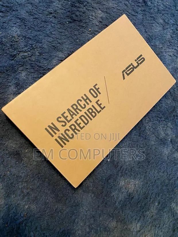 New Laptop Asus Creator Q540 24GB Intel Core i9 SSD 1T · Photo 1