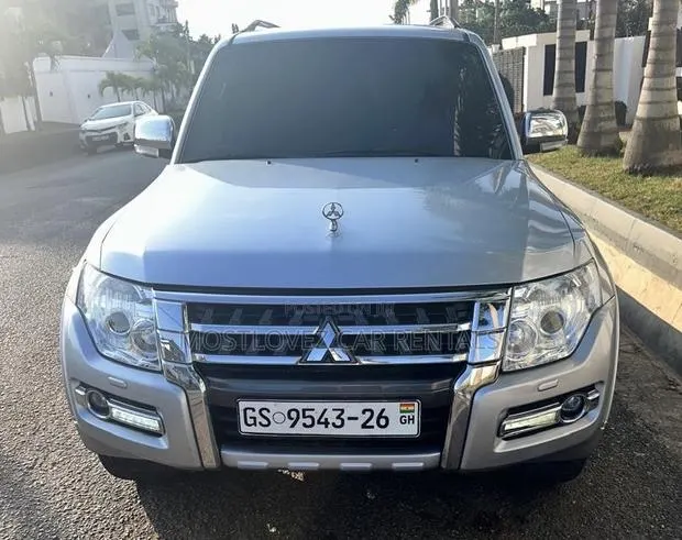 Car Rentals - Mitsubishi Pajero for Rent · Photo 1