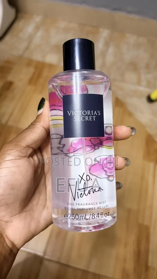 Victoria Secret XO Body Mist · Photo 1