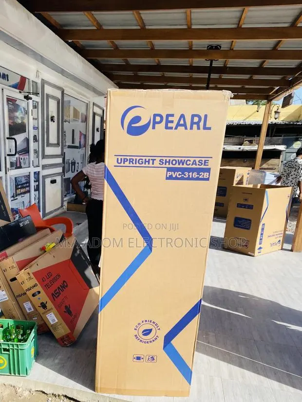Durable Pearl PVC-316 Single Door Display Fridge. · Photo 1