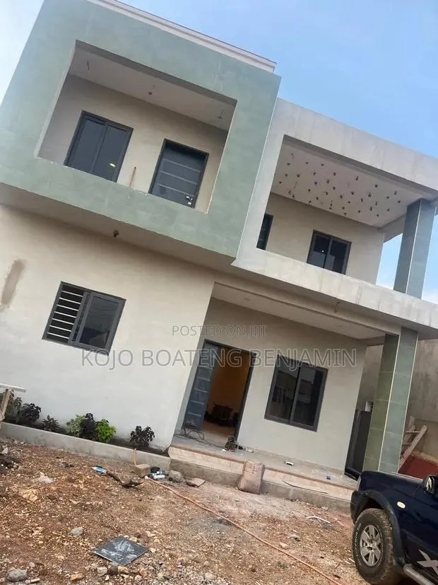 4bdrm House in Ghana Flag for sale · Photo 1