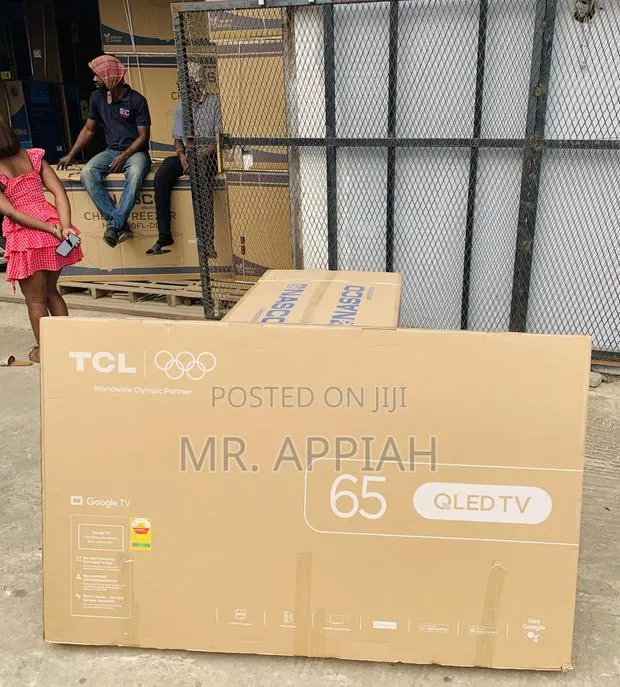 Classic Qled 4k Smart Screen Television(65 Inch) · Photo 1