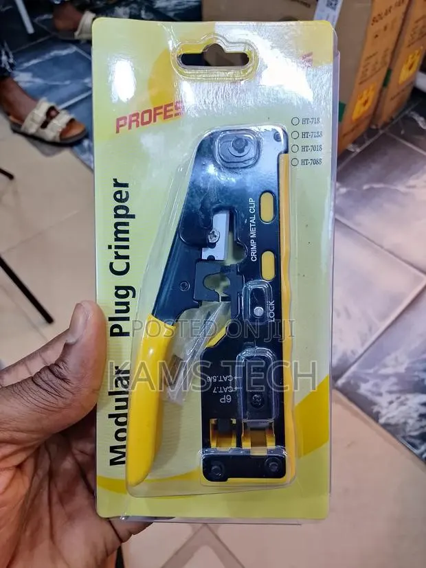 Modular Plug Passthrough Crimping Tool With Extra Blade · Photo 1
