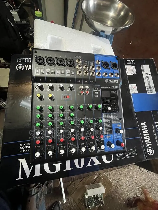 Yamaha Mg10xu Mixer · Photo 1