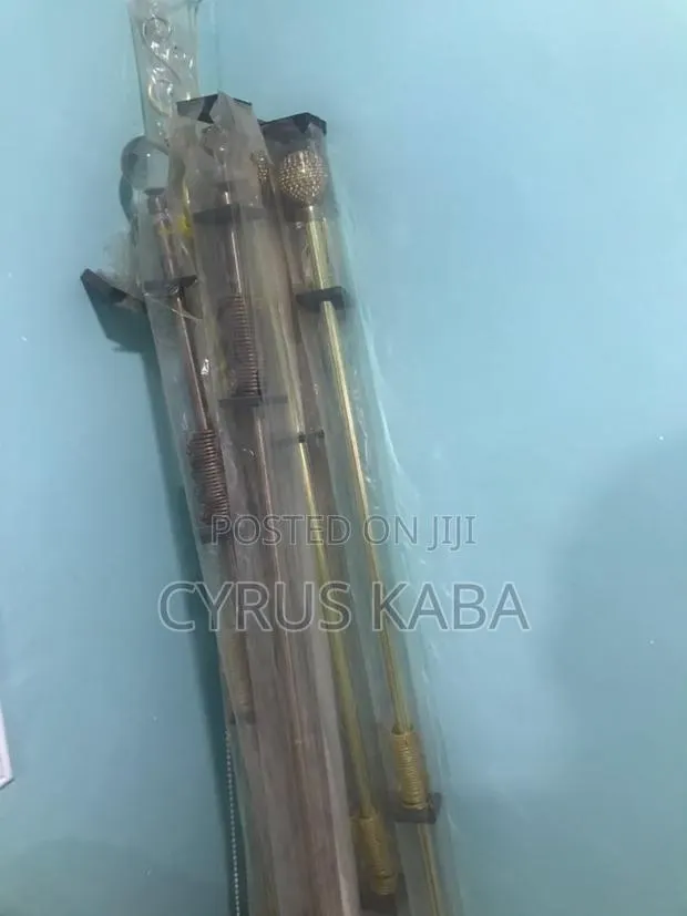 Curtain Rod · Photo 1