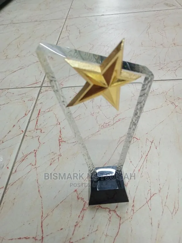 Awards Plaques for Sale · Photo 1