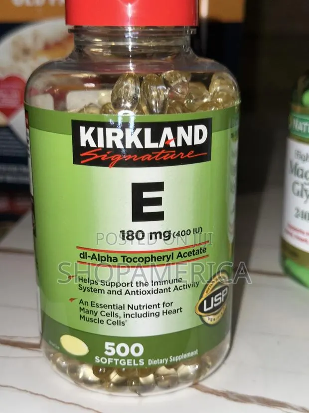 Kirkland Vitamin E · Photo 1