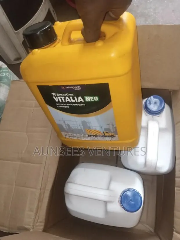 Vitalia Waterproof Chemicals · Photo 1