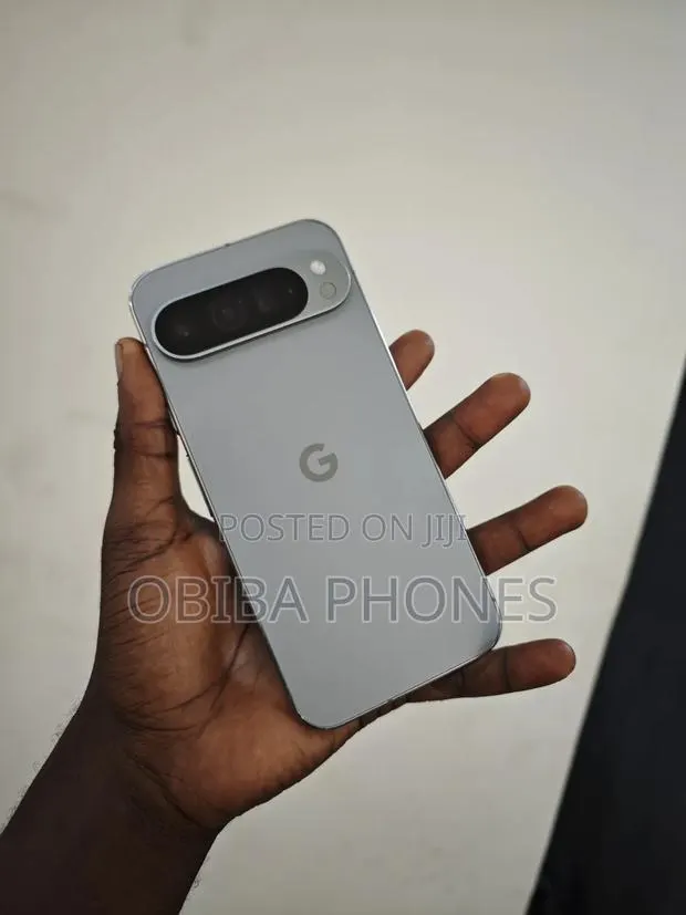 Google Pixel 9 Pro XL 256 GB Silver · Photo 1