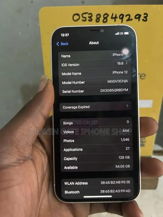 Apple iPhone 12 128 GB Gold · Photo 1