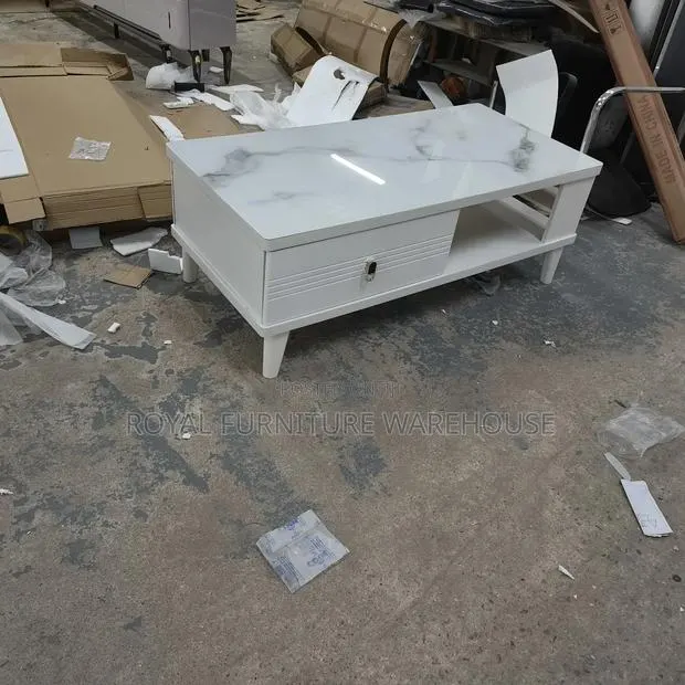 Modern Coffee Table · Photo 1