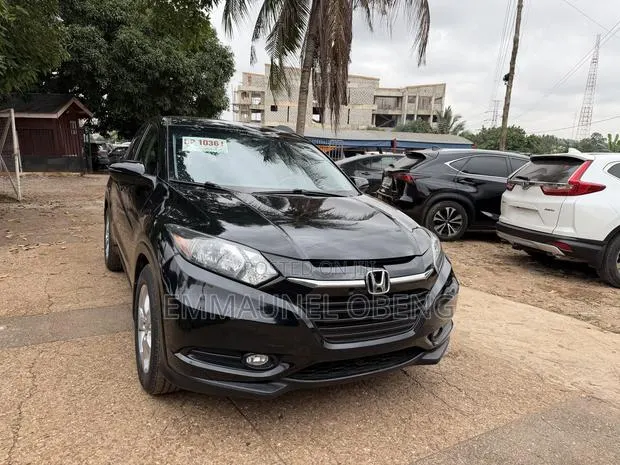 Honda HR-V 2017 Black · Photo 1