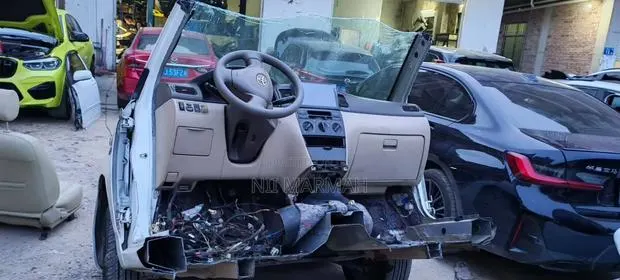 Toyota, Hyundai, Honda and Etc Control Board and Engine · Photo 1