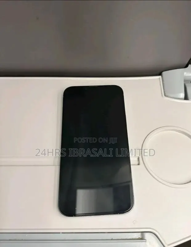 Apple iPhone 13 Pro 128 GB Blue · Photo 1