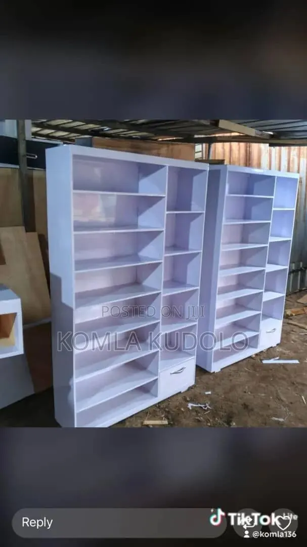 Shoe Racks · Photo 1