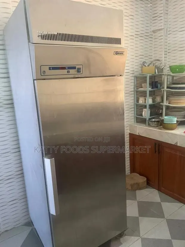 Cools in 3mins! Stainless Steel Twin Industrial Fridges on Discount! · Photo 1
