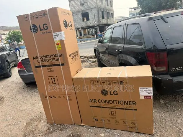 White Air Conditioner Floor Standing Air Conditioner Lg 5hp · Photo 1