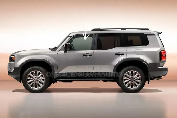 2024 Toyota Landcruiser Prado Front Left Door Glass · Photo 1