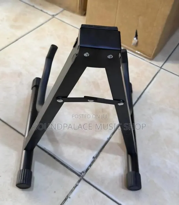 Foldable a-Frame Guitar Stand Made of Black Metal · Photo 1