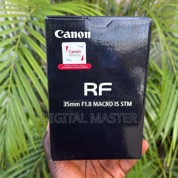 Canon Rf 35mm F/1.8 Macro Is STM Lens · Photo 1