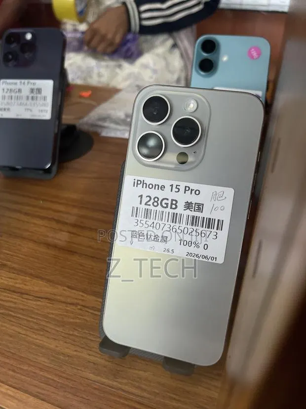 New Apple iPhone 15 Pro 128 GB Gray · Photo 1