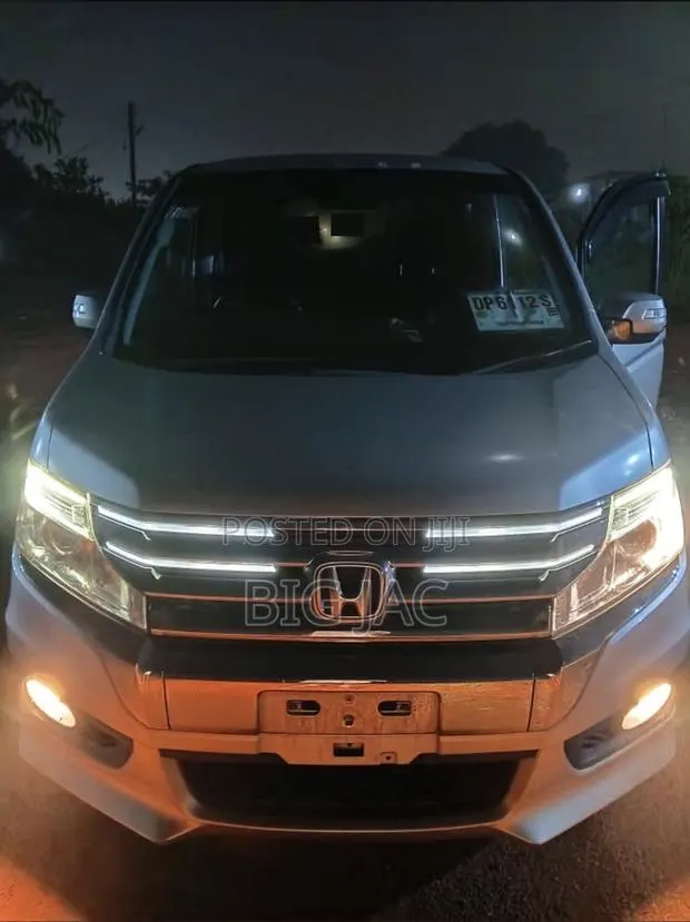 Honda Acty 2014 Silver · Photo 1
