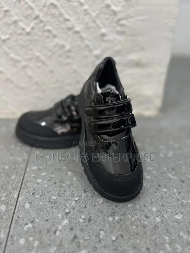 Kids Shoes Available · Photo 1