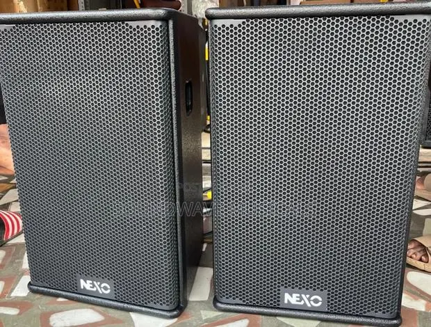 Nexo Short Range Speaker 12 Inches · Photo 1