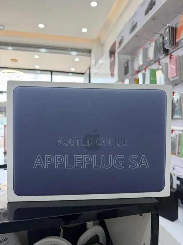New Laptop Apple MacBook Neo 2026 8GB SSD 512GB · Photo 1