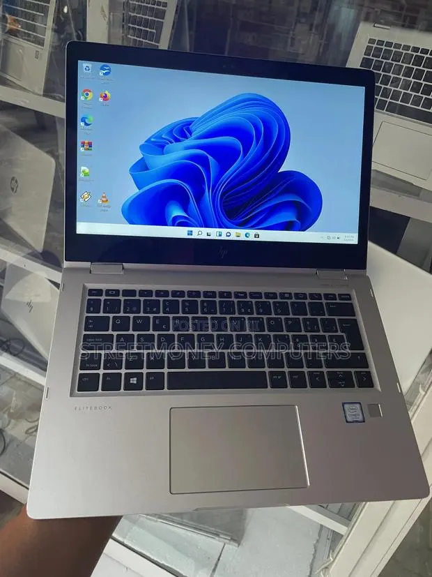 Laptop HP EliteBook X360 1030 G2 8GB Intel Core i5 SSD 256GB · Photo 1