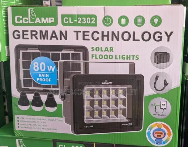 Cl-2302 Solar Flood Light · Photo 1